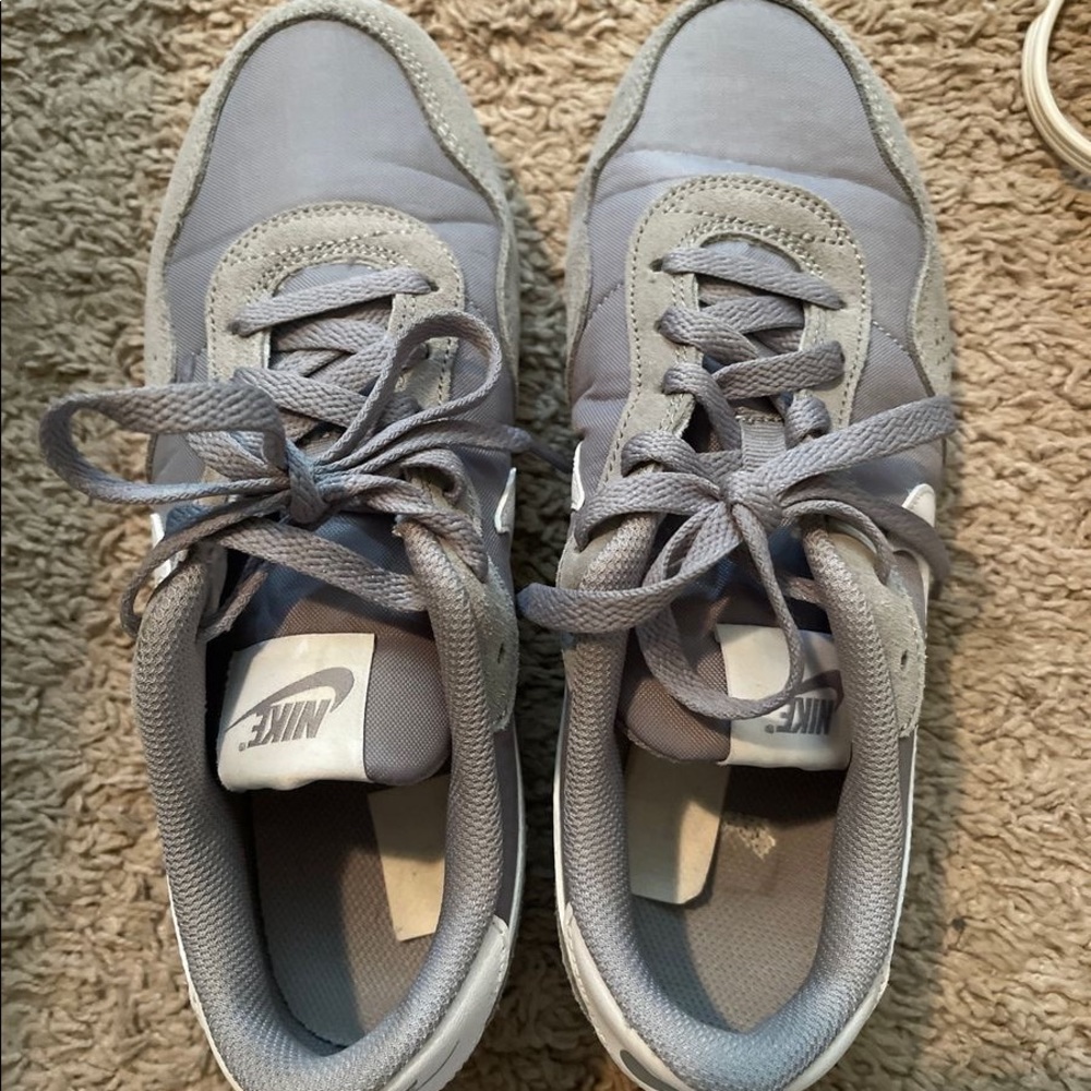 Nike shoes